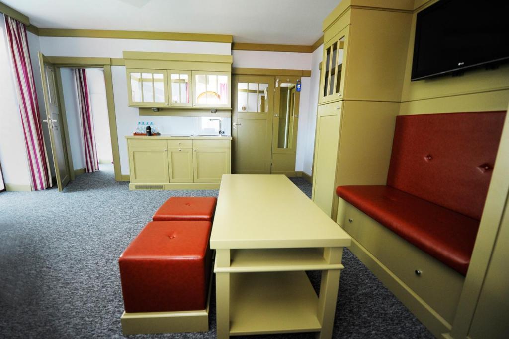 Hotel Ros ピシュ 部屋 写真